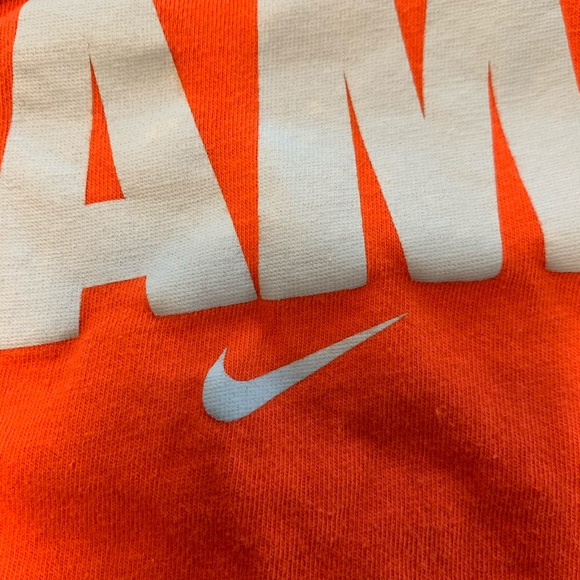 Boys Nike Tee - Picture 2 of 4